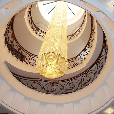 Mirage - Hotel 4*